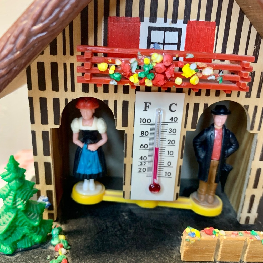 Vintage German Black Forest Weather House - Picture 7 of 8
